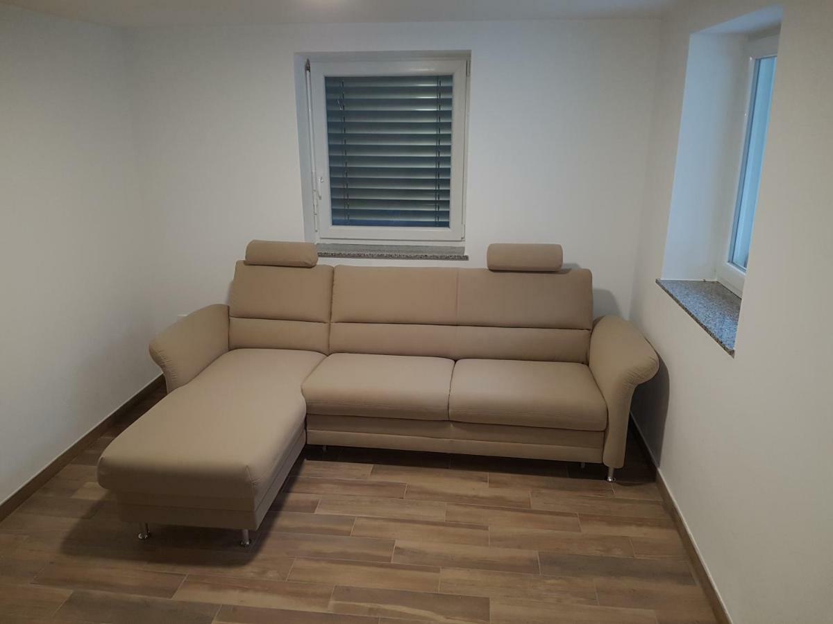 Apartmaji Zupan 보힌스카 벨라 외부 사진