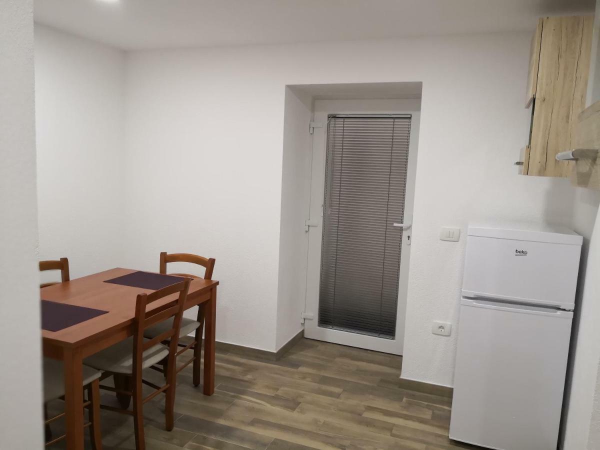 Apartmaji Zupan 보힌스카 벨라 외부 사진